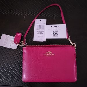 COACH leather Corner Zip wristlet